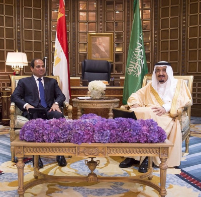 Egypt's President Sisi with Saudi King Salman.