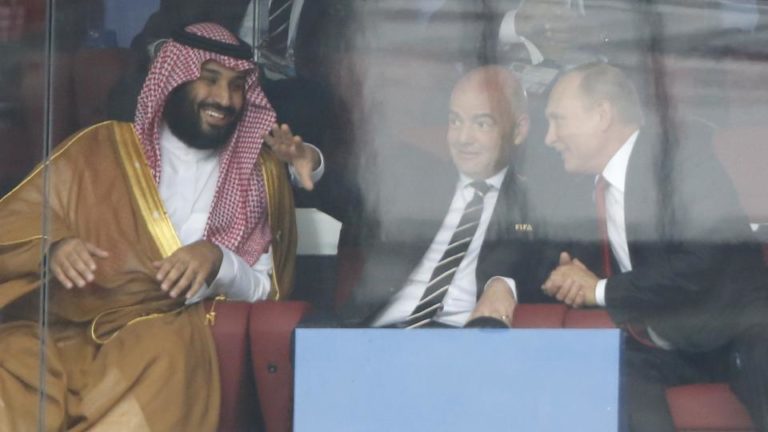 russia-soccer-wcup-russia-saudi-arabia_4532df24-704d-11e8-bbf6-b72314b60444