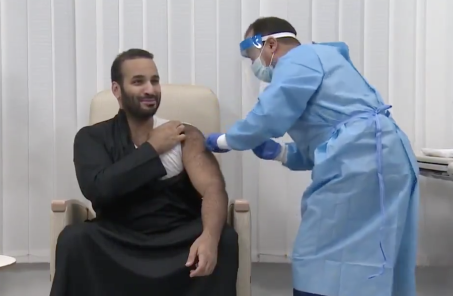 Crown Prince Mohammed bin Salman receives the Coronavirus vaccine.